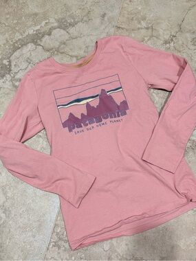 Patagonia Pink Mountain Graphic Long Sleeve Shirt
